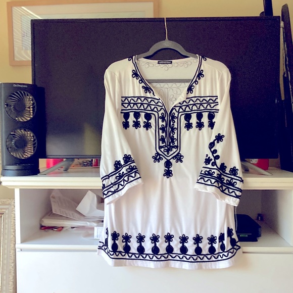 NWOT black and white braid embellished blouse - Picture 1 of 6